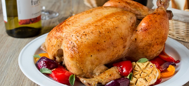 курица в духовке целиком с овощами